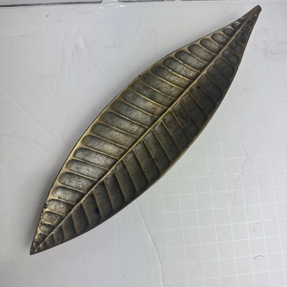 Vintage Solid Brass Leaf Shaped Trinket Dish Tray 10